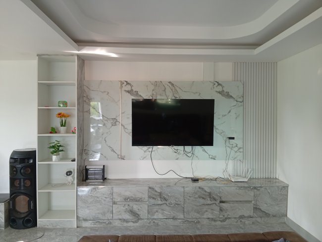 ตู้โชว์ทีวีภ